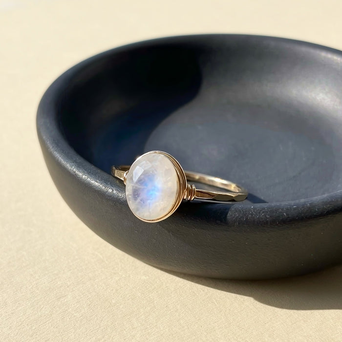 Blue flash moonstone floating oval wire wrapped ring gold filled detail view